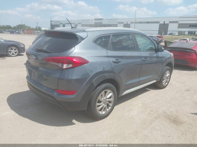Продаж на аукціоні авто 2017 Hyundai Tucson Se, vin: KM8J33A44HU437014, номер лоту: 45770311
