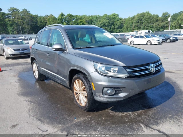 Продаж на аукціоні авто 2013 Volkswagen Tiguan Se, vin: WVGAV3AX0DW587544, номер лоту: 45770314