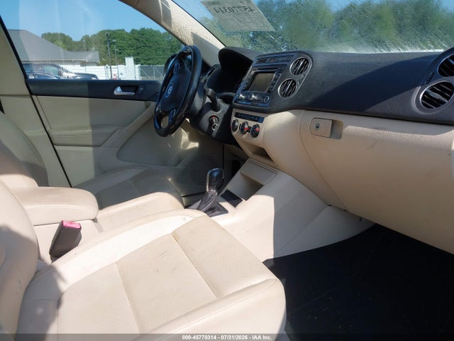 Продаж на аукціоні авто 2013 Volkswagen Tiguan Se, vin: WVGAV3AX0DW587544, номер лоту: 45770314