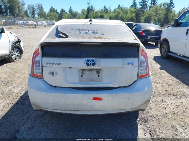 Toyota Prius Three 2014 JTDKN3DU4E0385031 Image 16