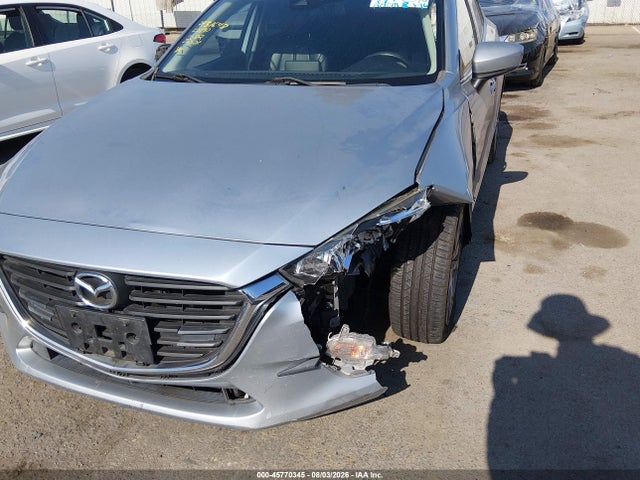 Mazda Mazda3 Touring 2018 3MZBN1V30JM199629 Image 6
