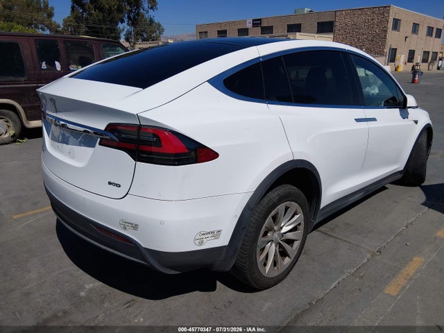 Tesla MODEL X 2016 5YJXCBE21GF002119 Image 4