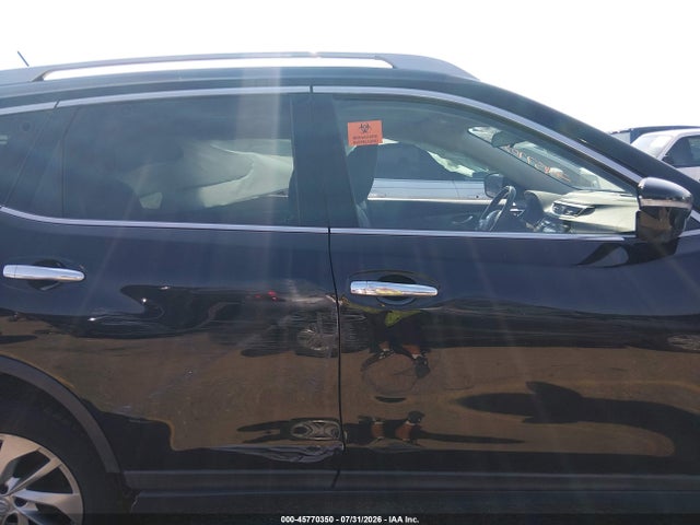 45770350 :رقم المزاد ، 5N1AT2MVXFC924638 vin ، 2015 Nissan Rogue Sl مزاد بيع