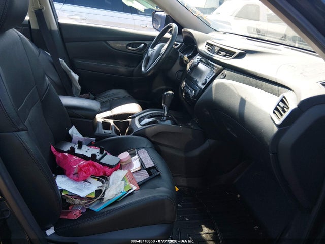 45770350 :رقم المزاد ، 5N1AT2MVXFC924638 vin ، 2015 Nissan Rogue Sl مزاد بيع