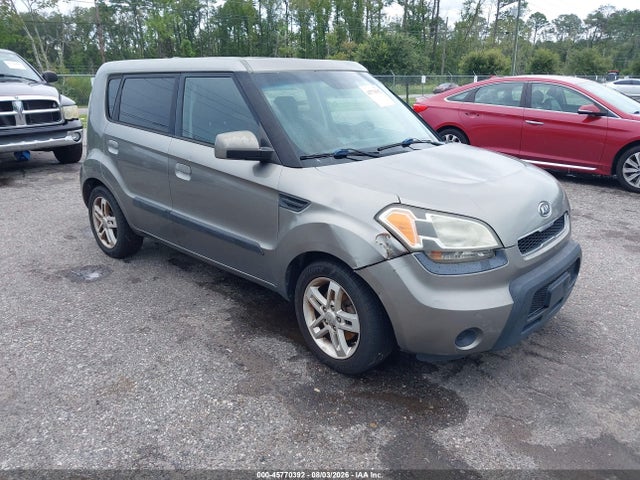2010 Kia Soul + მანქანა იყიდება აუქციონზე, vin: KNDJT2A21A7161828, აუქციონის ნომერი: 45770392