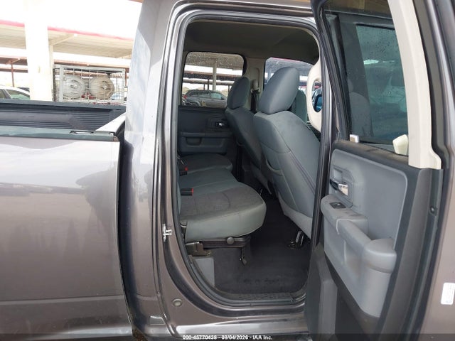 Продаж на аукціоні авто 2018 Ram 1500, vin: 1C6RR6GG2JS249190, номер лоту: 45770438