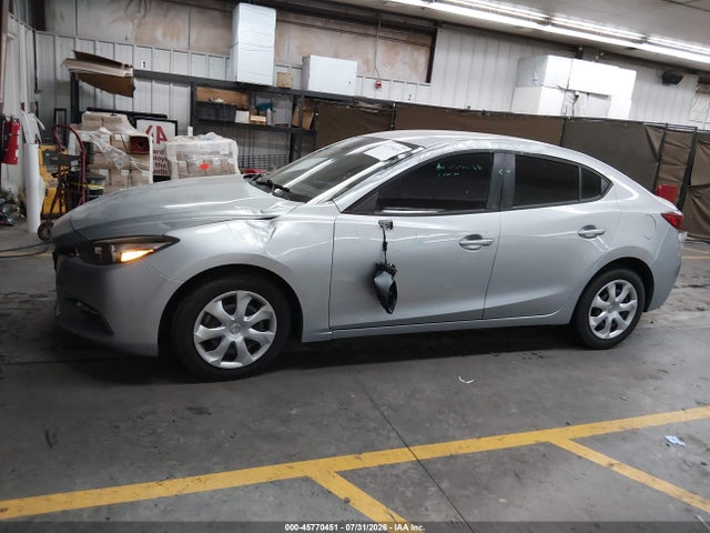 Aukcja sprzedaży 2018 Mazda Mazda3 Sport, vin: 3MZBN1U79JM217162, numer aukcji: 45770451