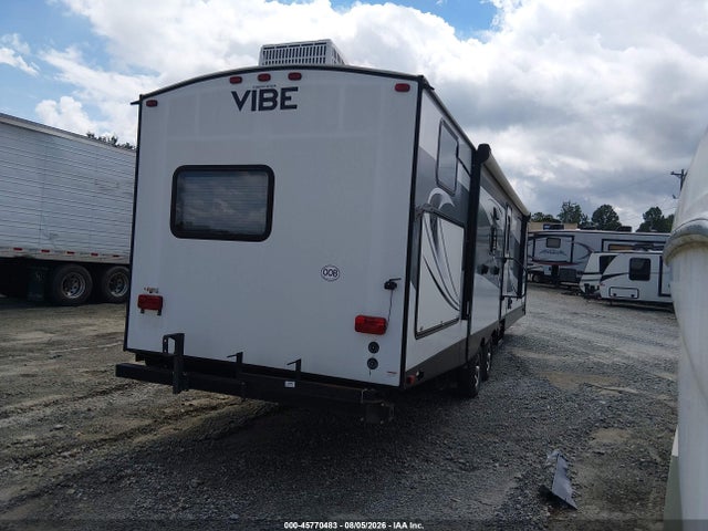 5th Wheel Other 2018 4X4TVBG24J4110930 Image 4