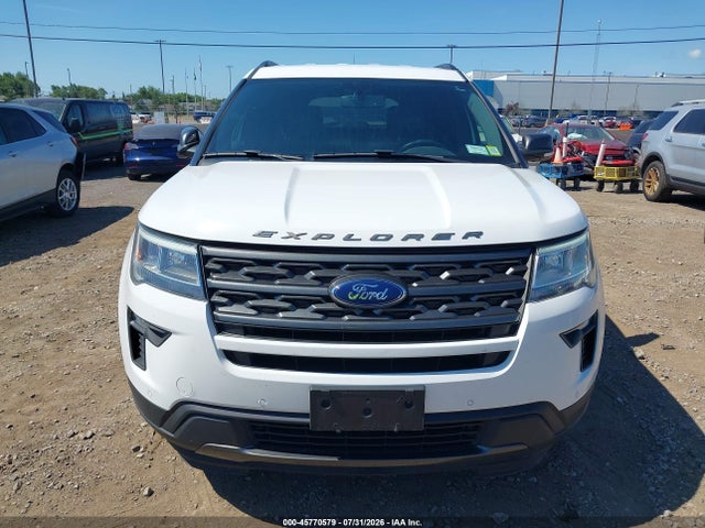 45770579 :رقم المزاد ، 1FM5K8D83JGC82881 vin ، 2018 Ford Explorer Xlt مزاد بيع