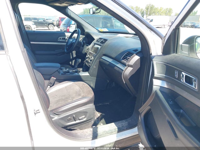 45770579 :رقم المزاد ، 1FM5K8D83JGC82881 vin ، 2018 Ford Explorer Xlt مزاد بيع