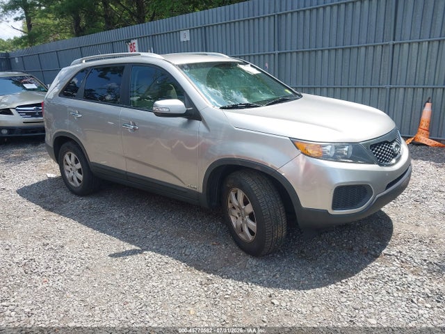 2013 Kia Sorento Lx V6 მანქანა იყიდება აუქციონზე, vin: 5XYKTDA21DG380134, აუქციონის ნომერი: 45770582