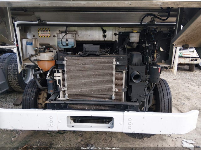 Ford F-59 Commercial Stripped 2022 1F65F5KN0N0A13965 Image 9