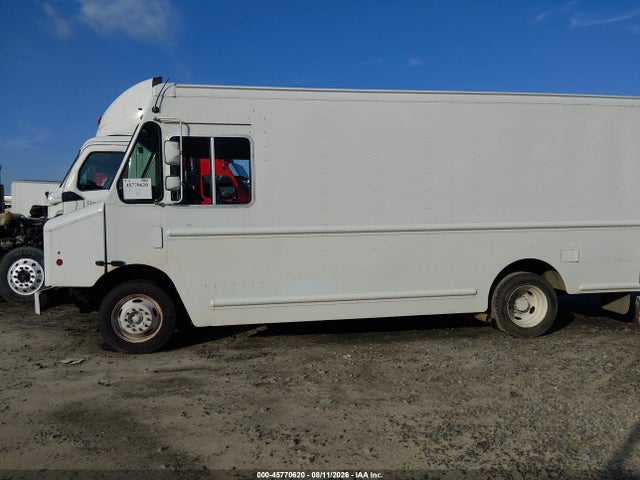 Ford F-59 Commercial Stripped 2022 1F65F5KN0N0A13965 Image 15