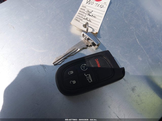 45770653 :رقم المزاد ، 1C4PJMLB4KD292876 vin ، 2019 Jeep Cherokee Altitude 4x4 مزاد بيع