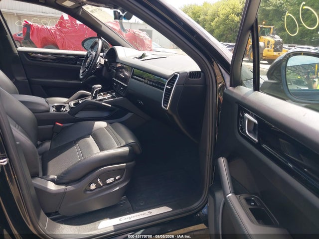 45770700 :رقم المزاد ، WP1AB2AYXLDA28950 vin ، 2020 Porsche Cayenne S مزاد بيع