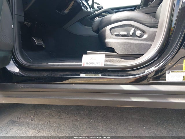 45770700 :رقم المزاد ، WP1AB2AYXLDA28950 vin ، 2020 Porsche Cayenne S مزاد بيع