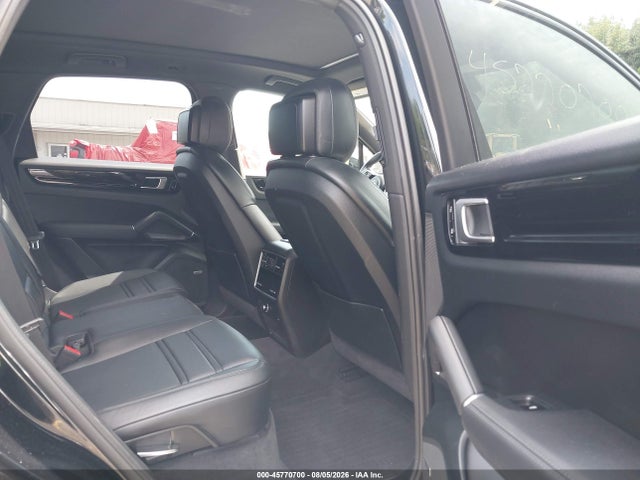 45770700 :رقم المزاد ، WP1AB2AYXLDA28950 vin ، 2020 Porsche Cayenne S مزاد بيع