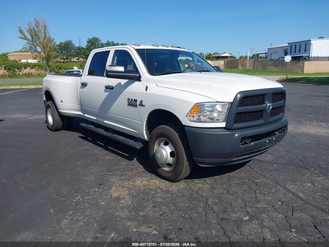 45770701 :رقم المزاد ، 3C63RRGL7JG124164 vin ، 2018 Ram 3500 مزاد بيع