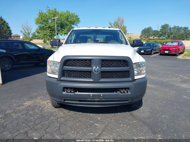 45770701 :رقم المزاد ، 3C63RRGL7JG124164 vin ، 2018 Ram 3500 مزاد بيع