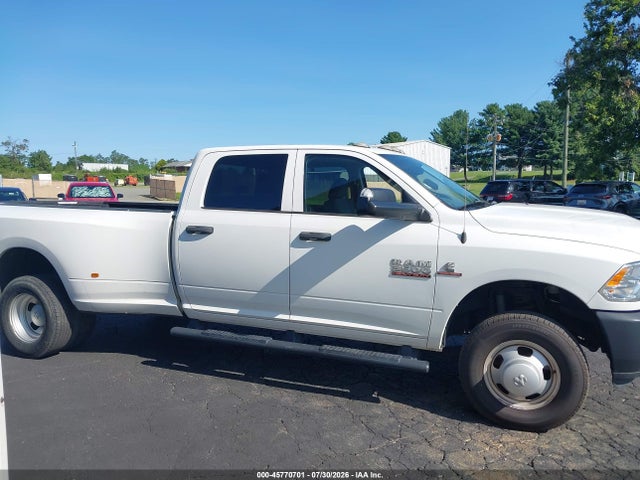 45770701 :رقم المزاد ، 3C63RRGL7JG124164 vin ، 2018 Ram 3500 مزاد بيع