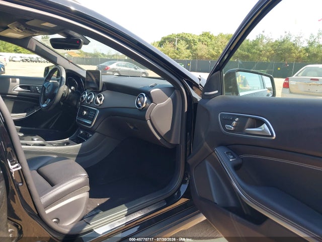 Продажа на аукционе авто 2019 Mercedes-benz Gla 250 4matic, vin: WDCTG4GB8KJ550237, номер лота: 45770717