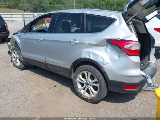 Ford ESCAPE SE 2017 1FMCU9GD1HUE24558 Image 3