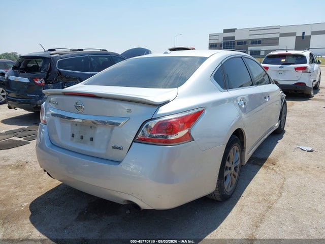 Продажа на аукционе авто 2015 Nissan Altima 2.5 S, vin: 1N4AL3AP0FC499534, номер лота: 45770789
