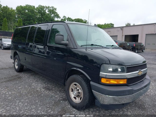 2018 1GAZGPFG5J1308723 main image