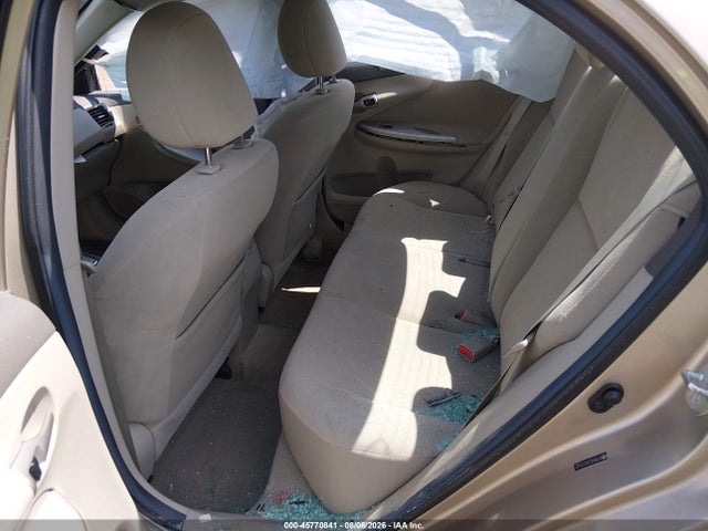 45770841 :رقم المزاد ، 2T1BU4EE9AC505437 vin ، 2010 Toyota Corolla Le مزاد بيع
