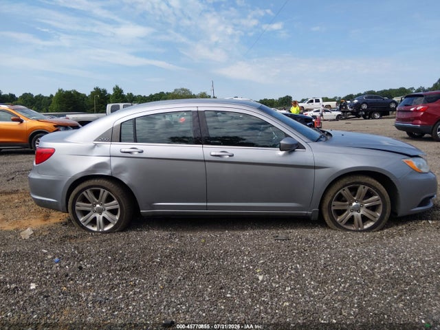 Aukcja sprzedaży 2013 Chrysler 200 Touring, vin: 1C3CCBBB3DN694839, numer aukcji: 45770855