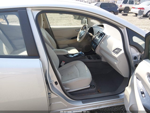 45770858 :رقم المزاد ، JN1AZ0CP7BT001105 vin ، 2011 Nissan Leaf Sl مزاد بيع
