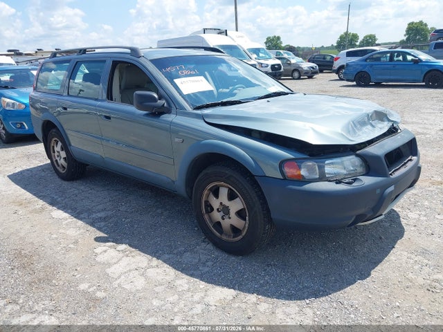 45770861 :رقم المزاد ، YV1SZ58D721076597 vin ، 2002 Volvo V70 Xc مزاد بيع