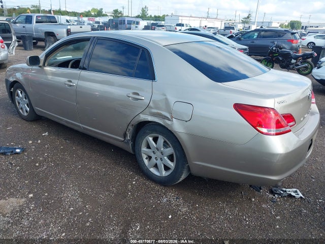 45770877 :رقم المزاد ، 4T1BK36B15U061219 vin ، 2005 Toyota Avalon Xl مزاد بيع