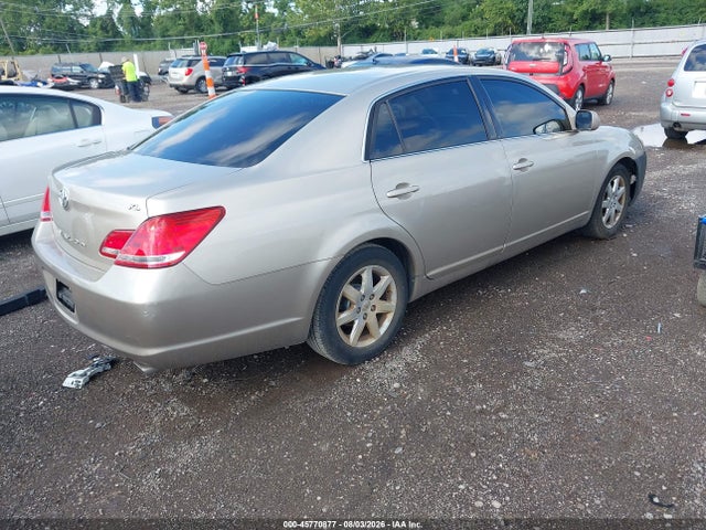 45770877 :رقم المزاد ، 4T1BK36B15U061219 vin ، 2005 Toyota Avalon Xl مزاد بيع