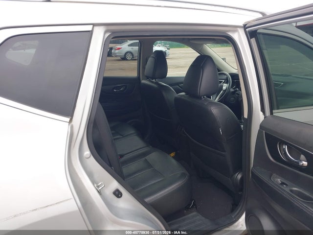 2016 Nissan Rogue Sl მანქანა იყიდება აუქციონზე, vin: 5N1AT2MV9GC841834, აუქციონის ნომერი: 45770930