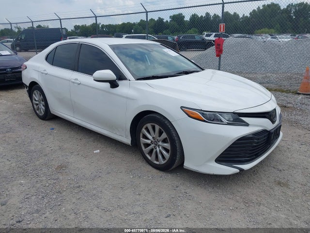 Aukcja sprzedaży 2019 Toyota Camry Le, vin: 4T1B11HKXKU242030, numer aukcji: 45770971