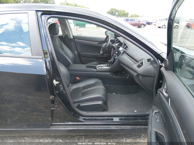 45771007 :رقم المزاد ، 19XFC1F79KE017840 vin ، 2019 Honda Civic Ex-l مزاد بيع