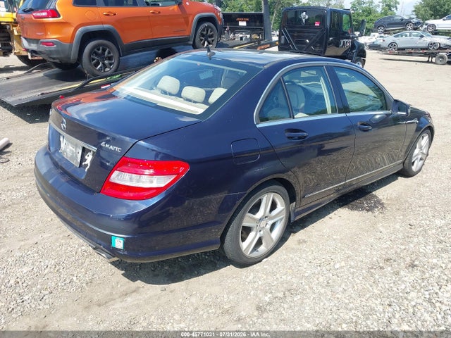 Продажа на аукционе авто 2011 Mercedes-benz C 300 Luxury 4matic/sport 4matic, vin: WDDGF8BB0BR150141, номер лота: 45771031