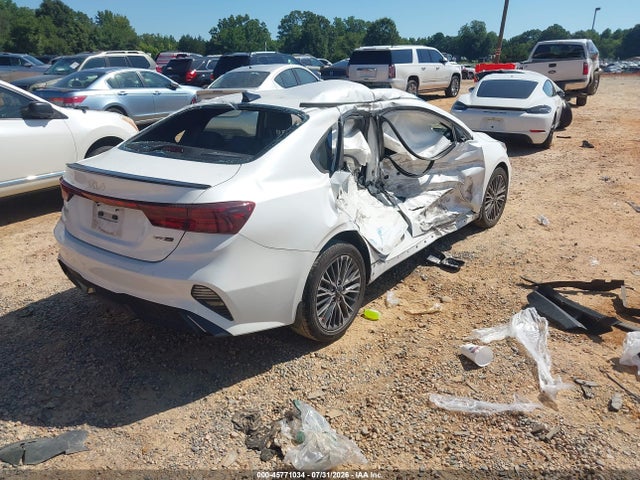 2023 Kia Forte Gt-line მანქანა იყიდება აუქციონზე, vin: 3KPF54AD5PE523469, აუქციონის ნომერი: 45771034
