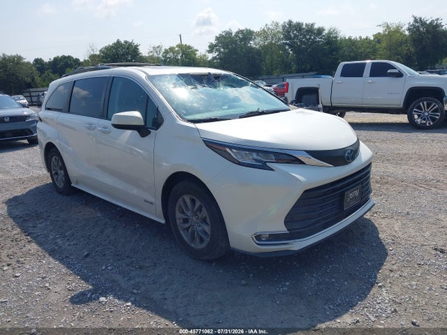 2021 Toyota Sienna Xle მანქანა იყიდება აუქციონზე, vin: 5TDJSKFC3MS012173, აუქციონის ნომერი: 45771062