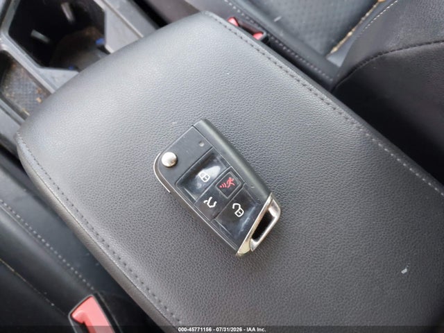 Продажа на аукционе авто 2019 Volkswagen Tiguan 2.0t Se/2.0t Sel/2.0t Sel R-line/2.0t Sel R-line Black, vin: 3VV2B7AXXKM038800, номер лота: 45771156