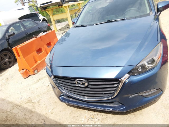 2018 Mazda Mazda3 Sport მანქანა იყიდება აუქციონზე, vin: 3MZBN1U74JM259593, აუქციონის ნომერი: 45771187