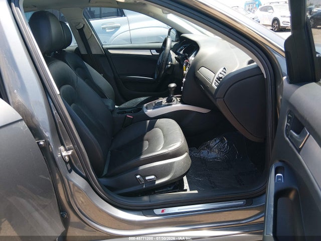Audi A4 2.0t Premium 2014 WAUBFAFL7EN023409 Image 5