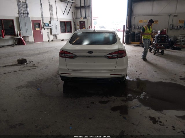 Ford FUSION SE 2019 3FA6P0HD3KR254713 Image 16
