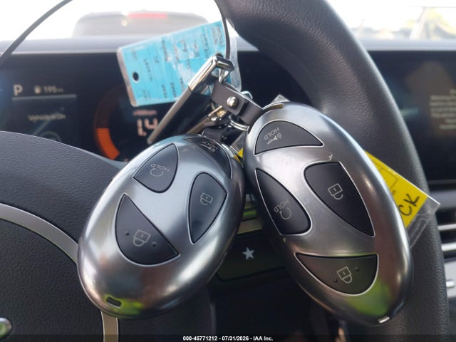 2025 Hyundai Tucson Sel მანქანა იყიდება აუქციონზე, vin: 5NMJBCDE2SH594437, აუქციონის ნომერი: 45771212