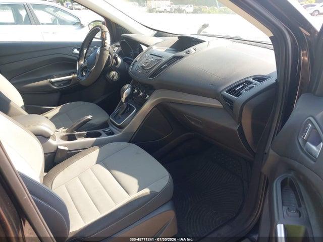 Продажа на аукционе авто 2013 Ford Escape Se, vin: 1FMCU9GX0DUD39988, номер лота: 45771241