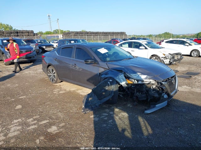 2019 Nissan Altima 2.5 Sr მანქანა იყიდება აუქციონზე, vin: 1N4BL4CV9KC132017, აუქციონის ნომერი: 45771303