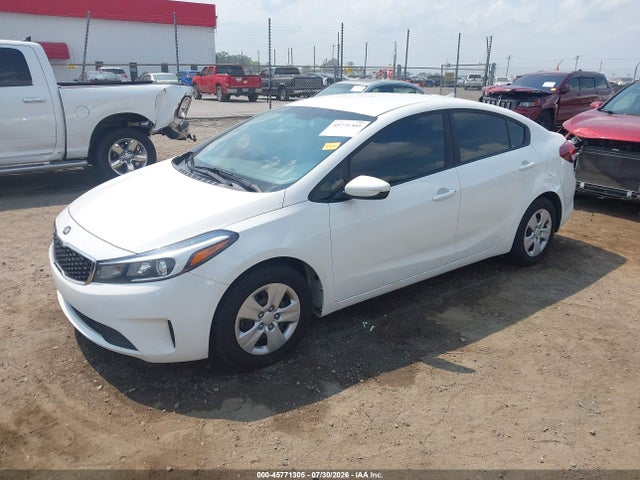Продаж на аукціоні авто 2017 Kia Forte Lx, vin: 3KPFK4A74HE158416, номер лоту: 45771305