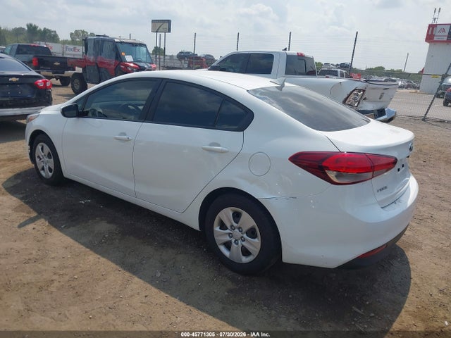 Продаж на аукціоні авто 2017 Kia Forte Lx, vin: 3KPFK4A74HE158416, номер лоту: 45771305