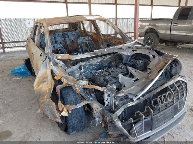 45771306 :رقم المزاد ، WA1DECF34L1046283 vin ، 2020 Audi Q3 Premium 45 Tfsi S Line Quattro Tiptronic مزاد بيع